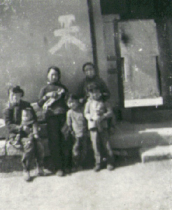 nycum15.JPG (40018 bytes)